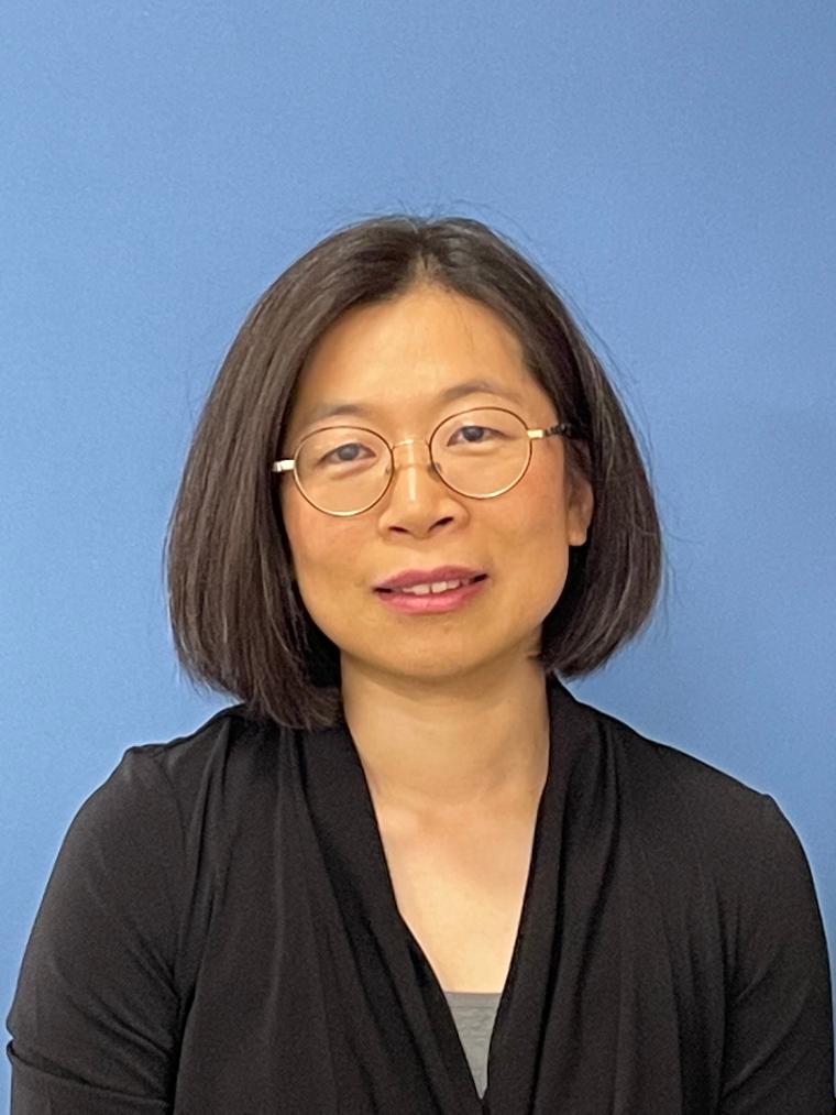 Square crop for headshot